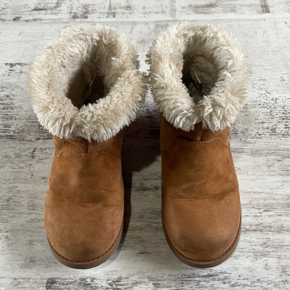 Cat & Jack Boots
